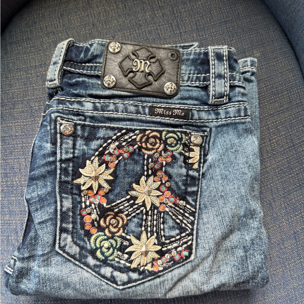 Miss Me Women's Blue Embellished Jeans